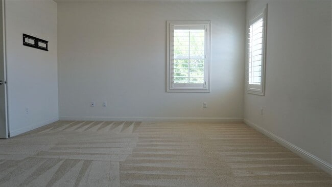 Photo - 48 Castellana