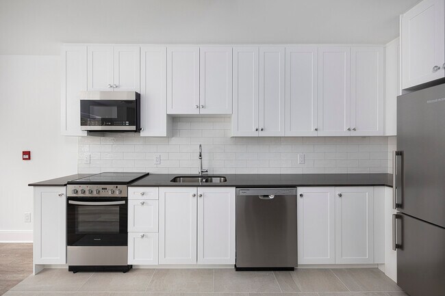 Photo - 67 & 70 Parkwoods Village Dr