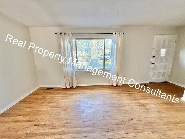 Photo - 3-Bedroom Home Near Downtown Overland Park!