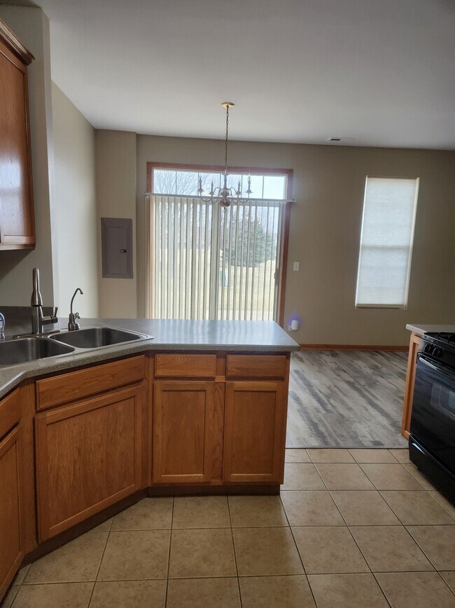 Photo - 1116 Heron Cir