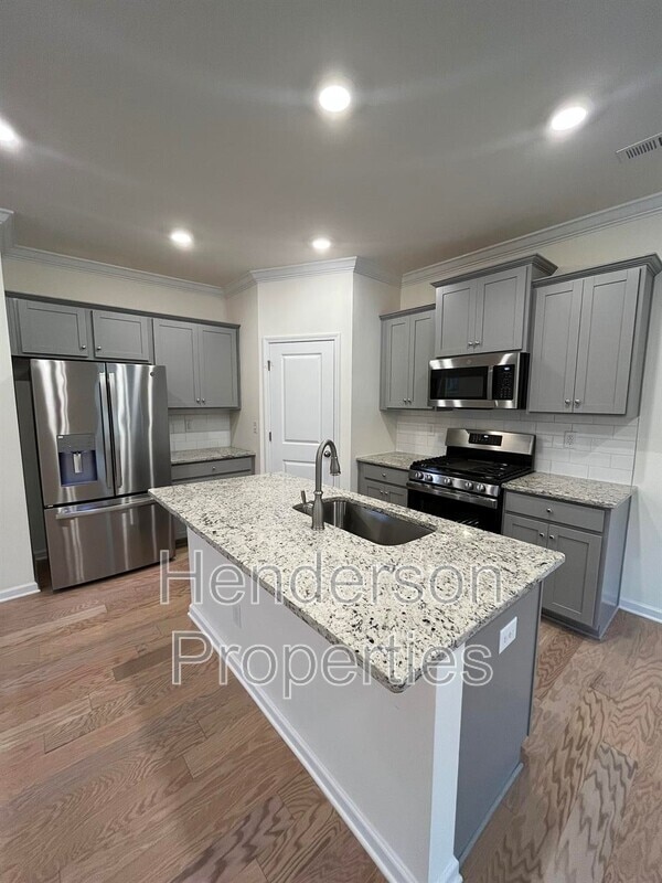Photo - 106 Quinn Rd