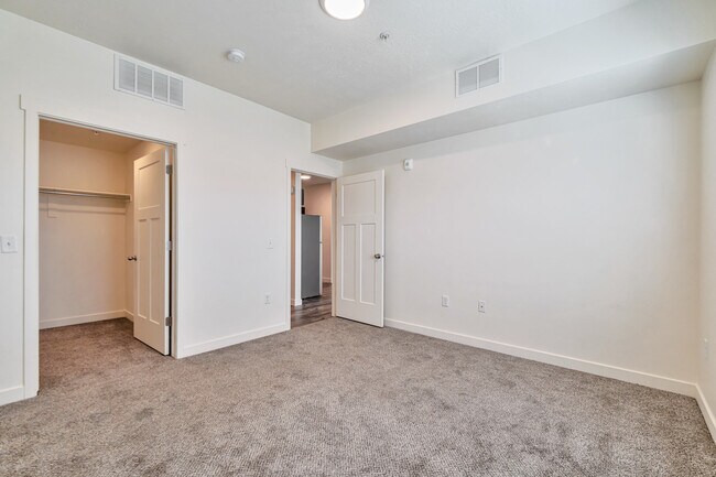 Photo - 7318 W Laxey St Unidad 201