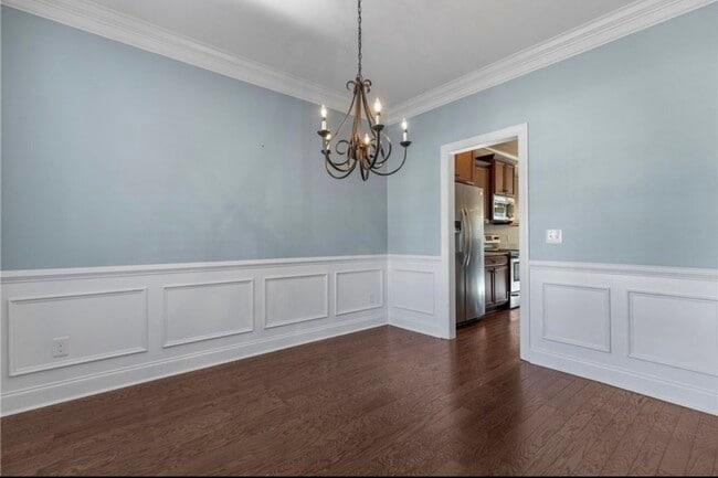 Dinning Room - 411 W Sundance Dr
