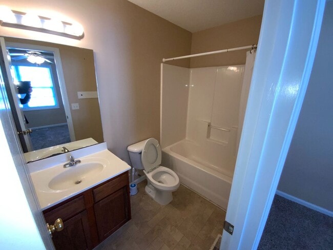 Photo - 2 BR 2.5 BA Townhouse Cornerstone Village
