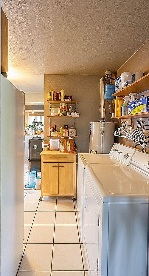 Photo - 1419 American Ave S