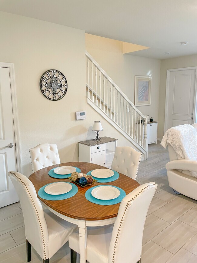 Photo - 5100 Eucalyptus Dr