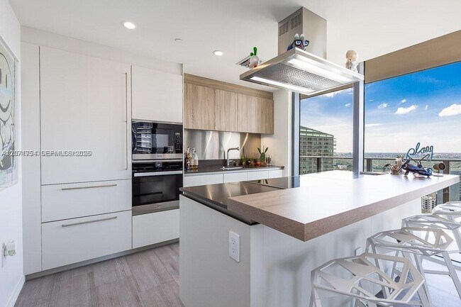 Photo - 1000 Brickell Plaza Unit 3512