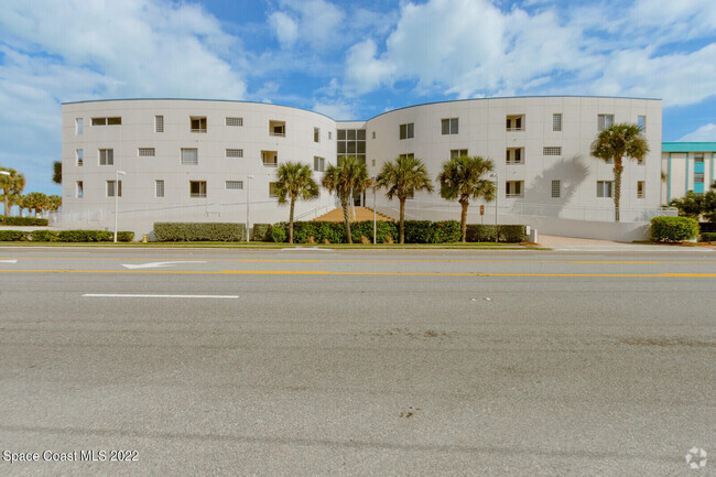 Building Photo - 601 N Miramar Ave Unit 207 Rental