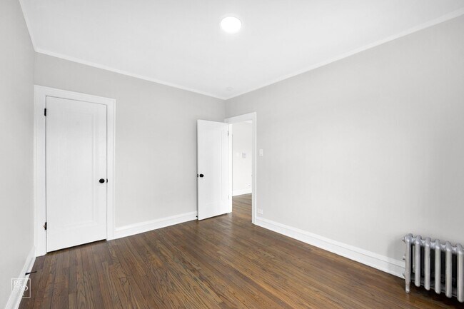 Photo - 2610 N Laramie Ave