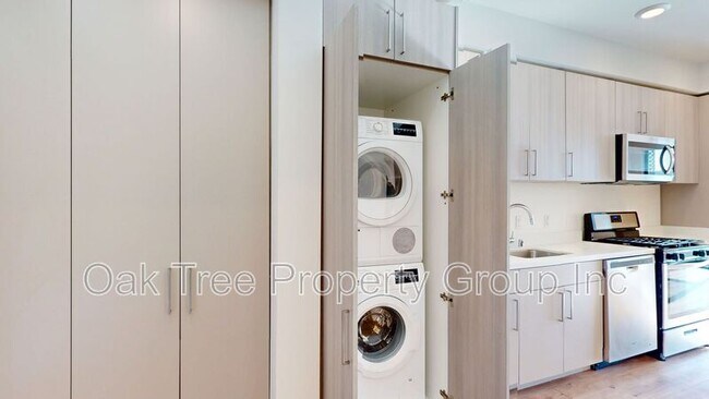 Photo - 532 Union St