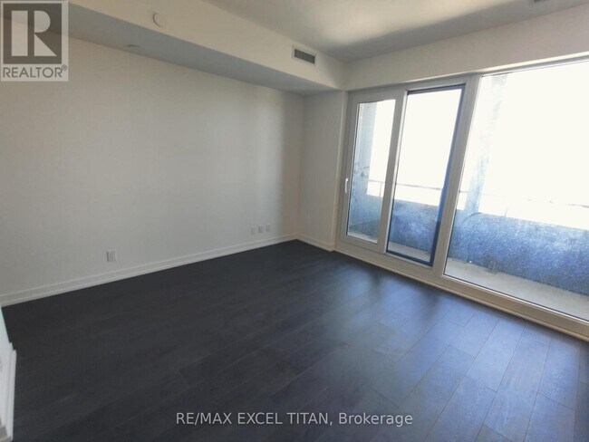 Photo - 2020 Bathurst St Unité 1607