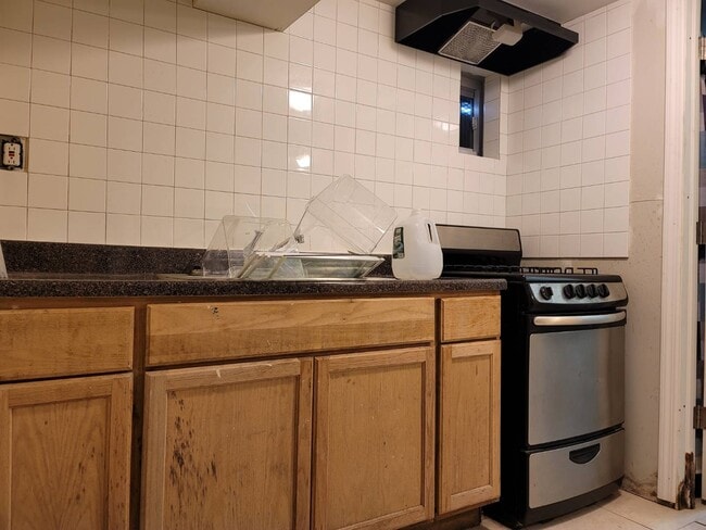 Photo - 137-28 170th St Unit M1