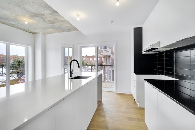 Photo - 4240 Rue Augustin Frigon Unit 212