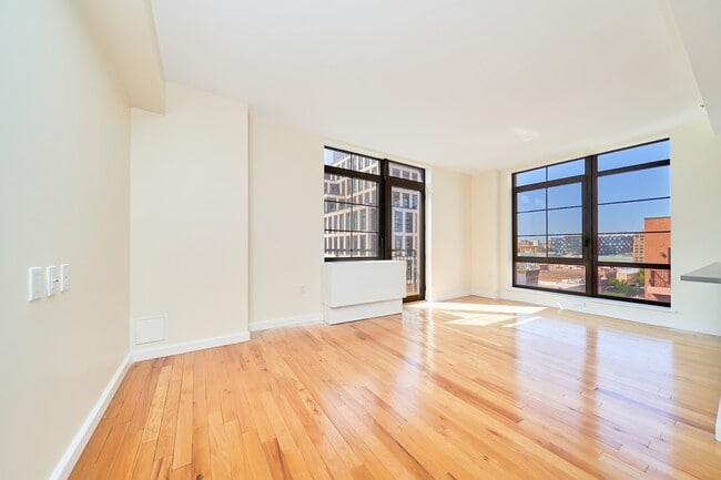 Gorgeous Two Bedroom with Floor to Ceiling Windows
