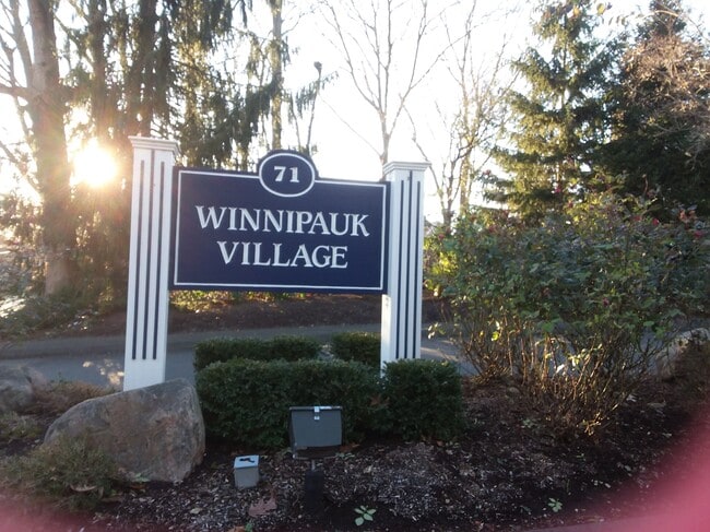 Photo - 71 Aiken St Unidad B 3