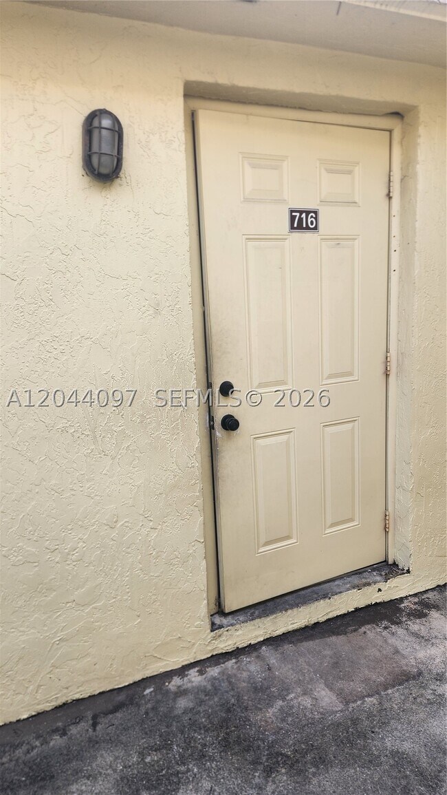 Photo - 1045 S Flagler Ave Unit 716