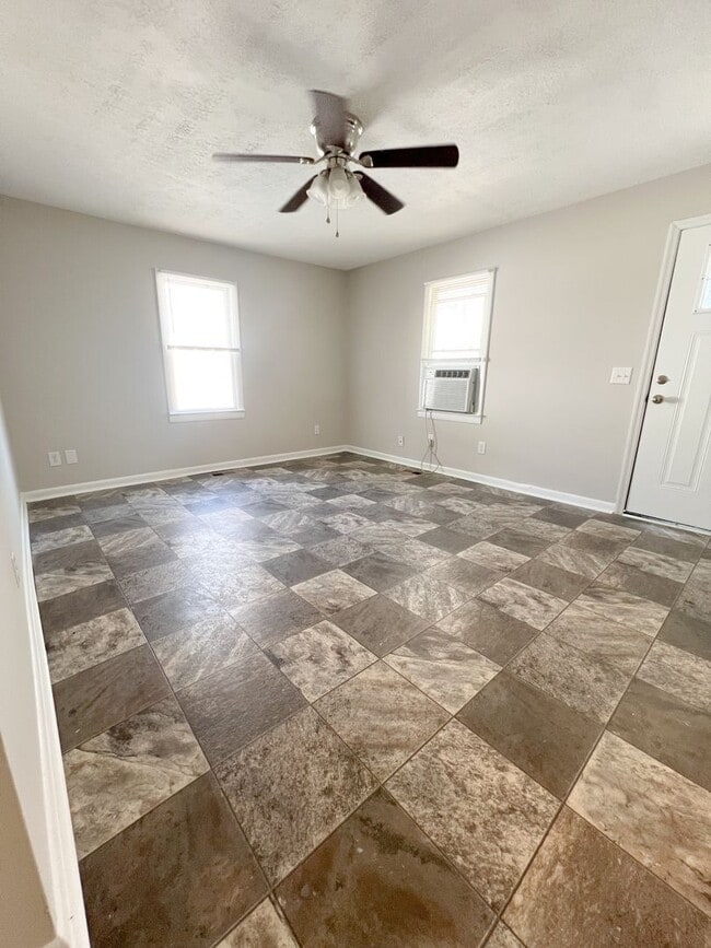 Photo - Single-Family Home Downtown--No Breed Restrictions!