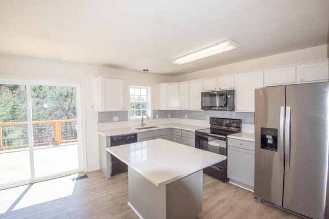 Photo - 249 Noahs Rd