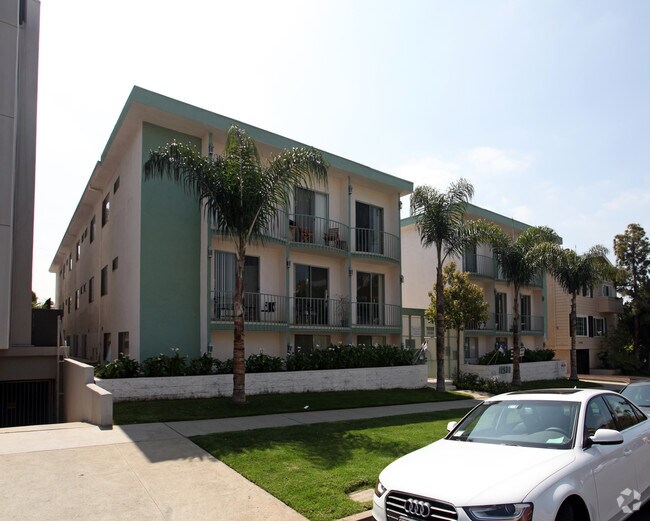 11930 Avenida Gorham - Gorham Air by Wiseman