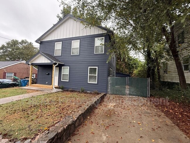 Photo - 809 Price Ave