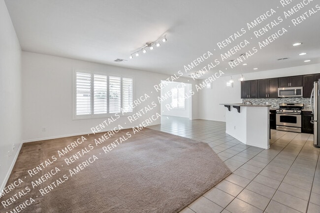 Photo - 1883 W Homestead Dr