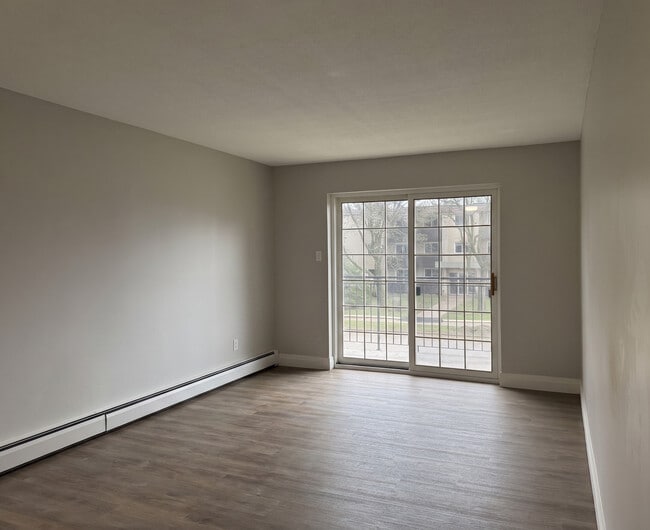Photo - Westwood Garden Apartments