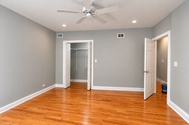 4964 N Spaulding Ave Unit 1