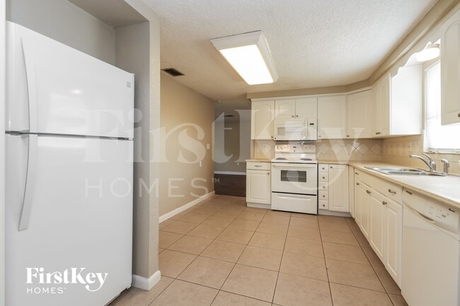 11221 Nome Ave