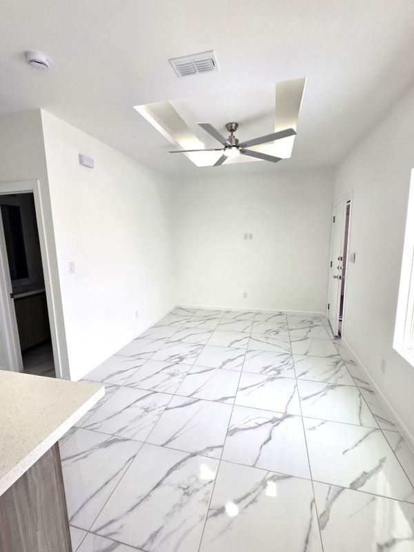 Photo - 3201 Magdalena St