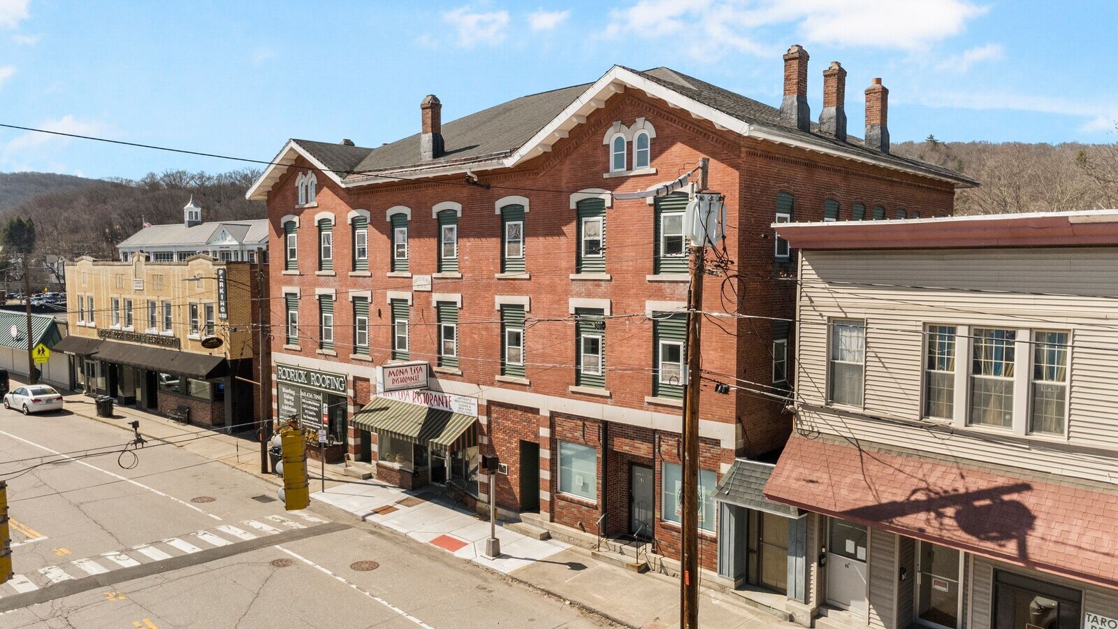 Photo - 62-70 Main St.-E Unidad E