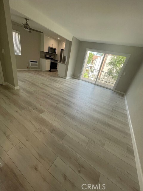 10855 Camino Ruiz Unit 34