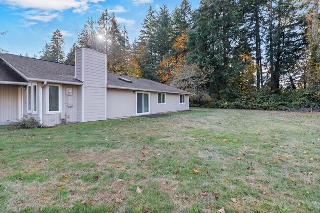 Photo - 9232 Mullen Rd SE