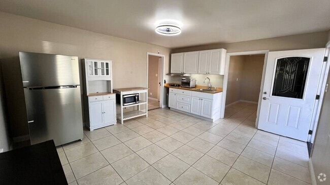 Building Photo - 20703 Ibex Ave Rental