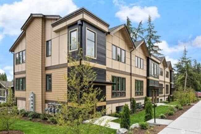 Building Photo - 7528 215th St SW Rental