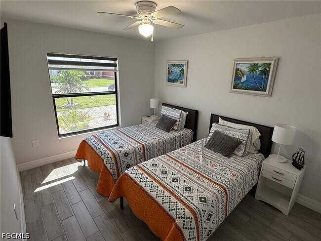 Photo - 313 SW 47th Terrace