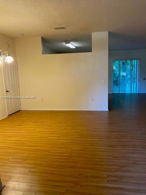 Photo - 2530 Dunwoodie Pl