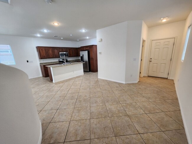 Photo - Beautiful 3-bedroom home with a loft!