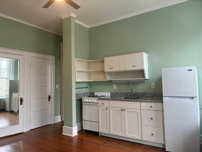 Photo - 2611 W Grace St Unit 3