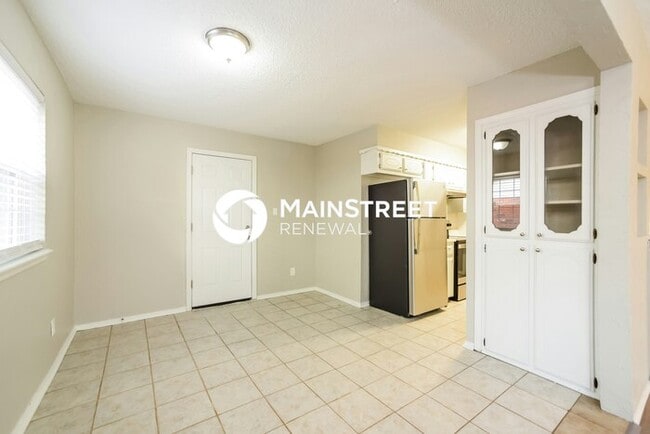 3 Bedroom Pet-Friendly Home in YUKON, OK with Main Street Renewal