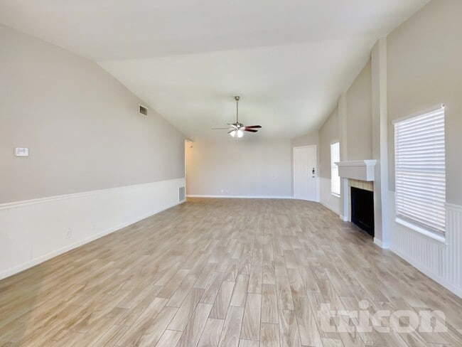 Photo - 7150 Elk Trail