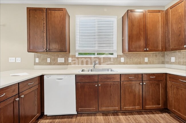 Photo - 148 Bellfare Dr