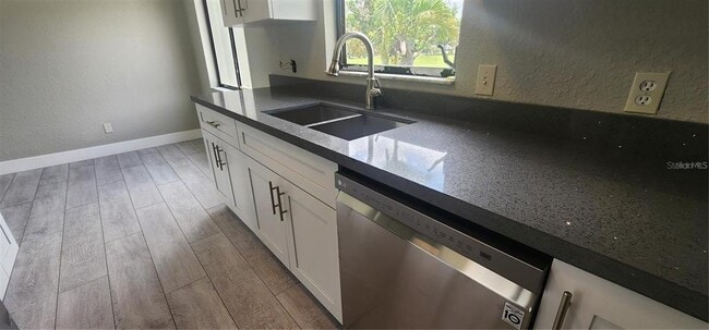 Photo - 541 E Virginia Ave