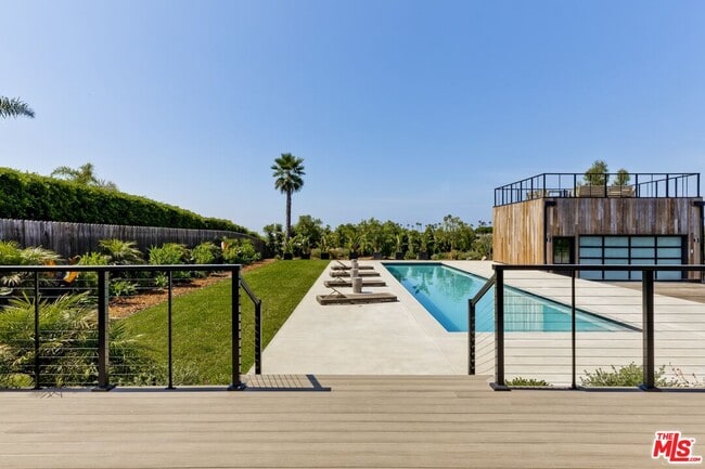 Photo - 6711 Wandermere Rd