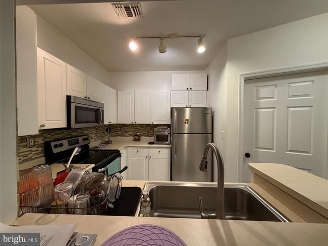 Photo - 4561 Strutfield Ln Unit 3111