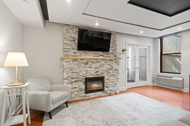 4301 Park Ave Unit 7F