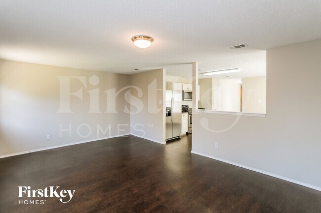 Photo - 5705 Addington Dr