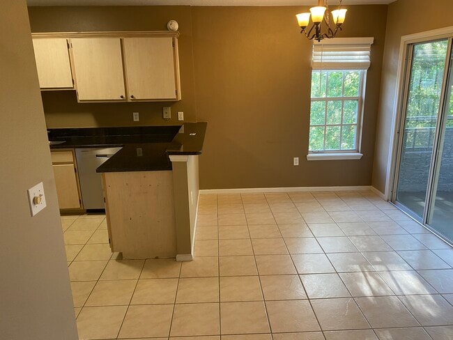 Dining - 1655 The Greens Way Unit 2221