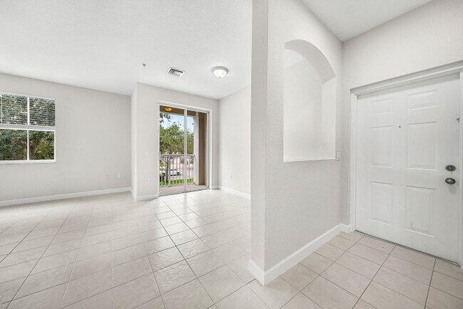 Photo - 1008 Shoma Dr Unit 394
