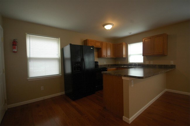 Photo - 11 S Summit St Unit 1