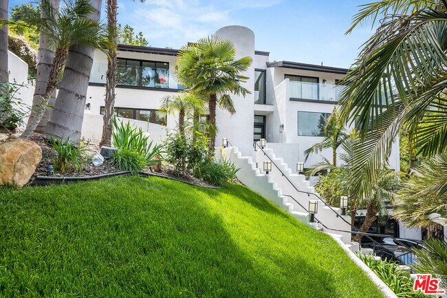 Photo - 4961 Marmol Dr